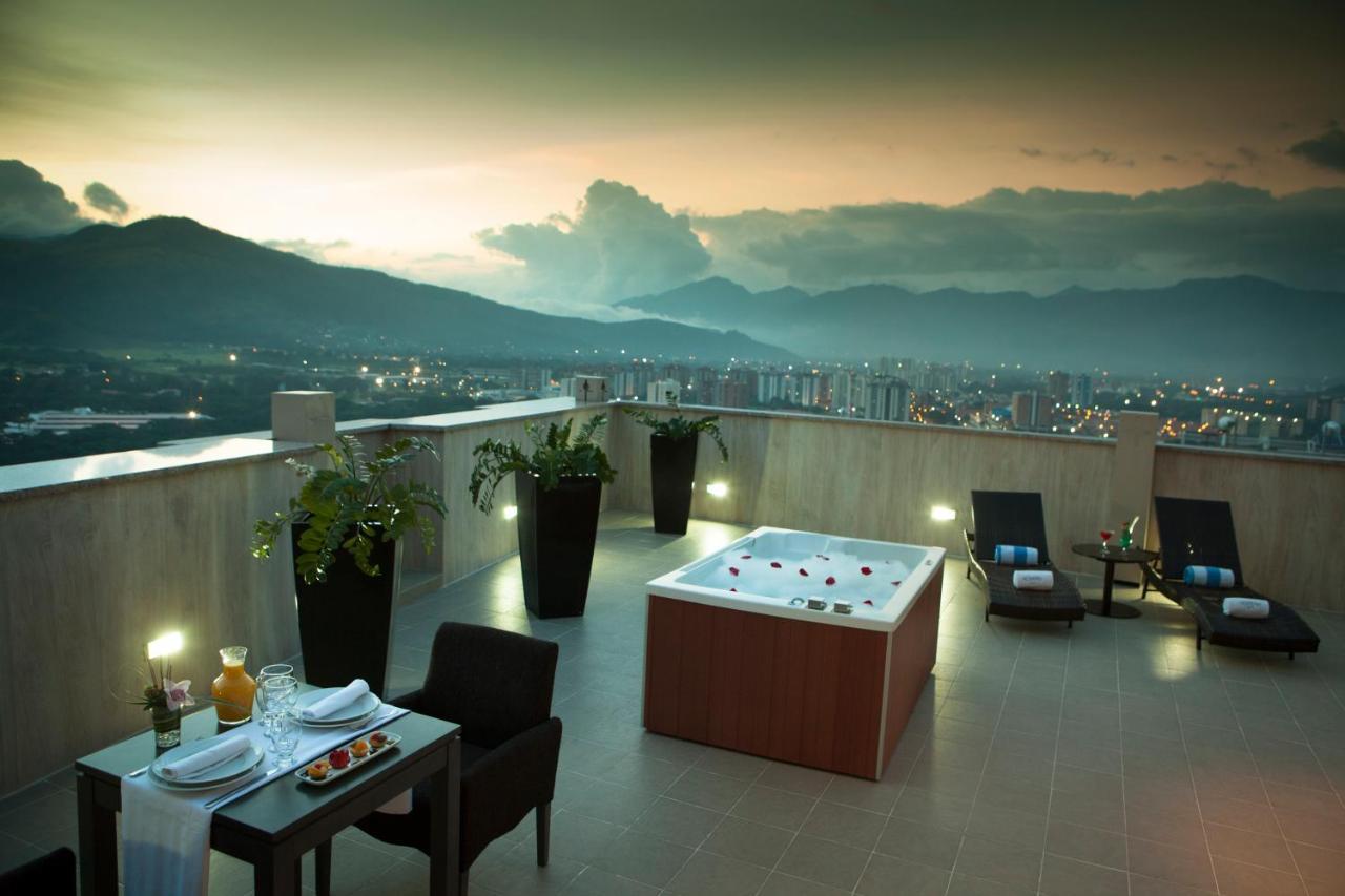 Hesperia Wtc Valencia Hotel Exterior foto